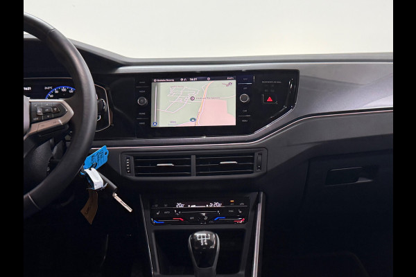 Volkswagen Polo 1.0 TSI Volkswagen Polo 1.0 TSI Style|IQ.Light Matrix LED|ACC|Virtual Cockpit|Navigatie Pro|Camera|Clima|17 Inch
