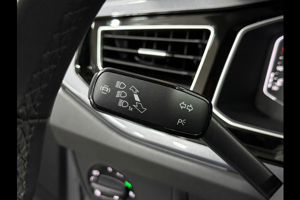 Volkswagen Polo 1.0 TSI Volkswagen Polo 1.0 TSI Style|IQ.Light Matrix LED|ACC|Virtual Cockpit|Navigatie Pro|Camera|Clima|17 Inch