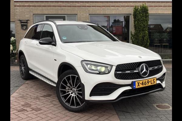 Mercedes-Benz GLC 300e 4MATIC AMG | MBUX | Trekhaak | Leder