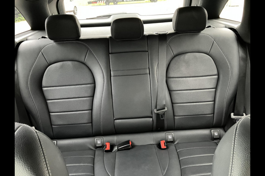 Mercedes-Benz GLC 300e 4MATIC AMG | MBUX | Trekhaak | Leder