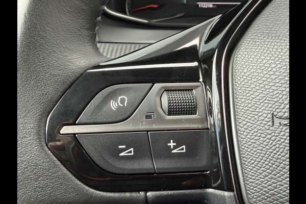 Peugeot 2008 BWJ 2022 | 1.2T 101PK Active Pack NWE DISTRIBUTIE | CLIMA | PDC | NAVI | CRUISE | CARPLAY | LICHTMETAAL |