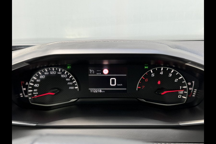 Peugeot 2008 BWJ 2022 | 1.2T 101PK Active Pack NWE DISTRIBUTIE | CLIMA | PDC | NAVI | CRUISE | CARPLAY | LICHTMETAAL |