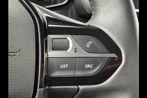 Peugeot 2008 BWJ 2022 | 1.2T 101PK Active Pack NWE DISTRIBUTIE | CLIMA | PDC | NAVI | CRUISE | CARPLAY | LICHTMETAAL |