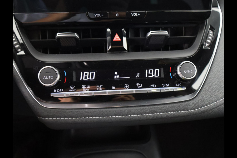Toyota Corolla Touring Sports 1.8 HYBRID 140PK SILVERLINE ACTIVE GARANTIE 2034 ! . NAVIGATIE . ADAPTIEVE CRUISE CONTROLE . ACHTERUITRIJ CAMERA .