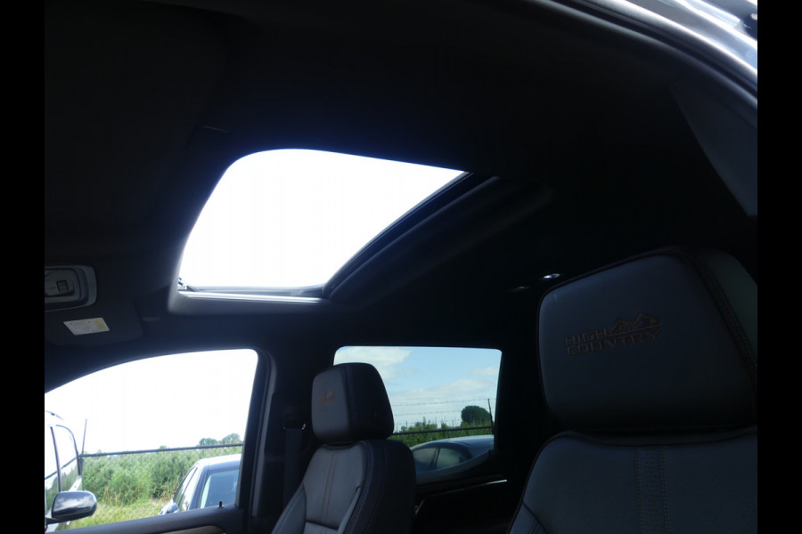 Chevrolet Silverado 6.2 V8 High Country Schuifdak/Headup Display/LED/Trekhaak