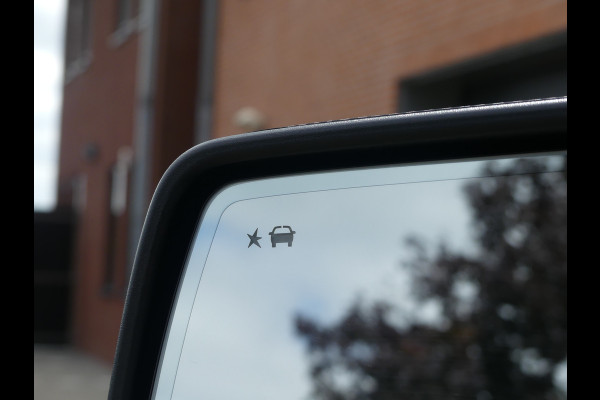 Chevrolet Silverado 6.2 V8 High Country Schuifdak/Headup Display/LED/Trekhaak