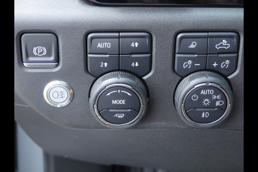Chevrolet Silverado 6.2 V8 High Country Schuifdak/Headup Display/LED/Trekhaak