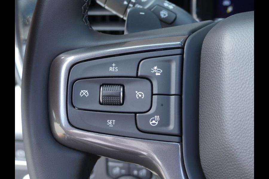 Chevrolet Silverado 6.2 V8 High Country Schuifdak/Headup Display/LED/Trekhaak