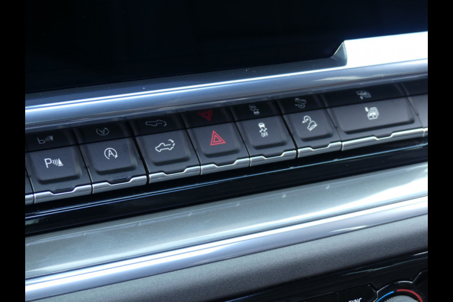 Chevrolet Silverado 6.2 V8 High Country Schuifdak/Headup Display/LED/Trekhaak
