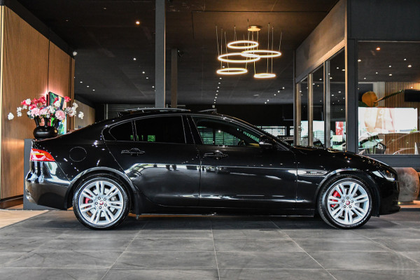 Jaguar XE 2.0 R-Sport, Panorama, Meridian, Leder, Memory, Camera, Carplay, Stuurverw.!