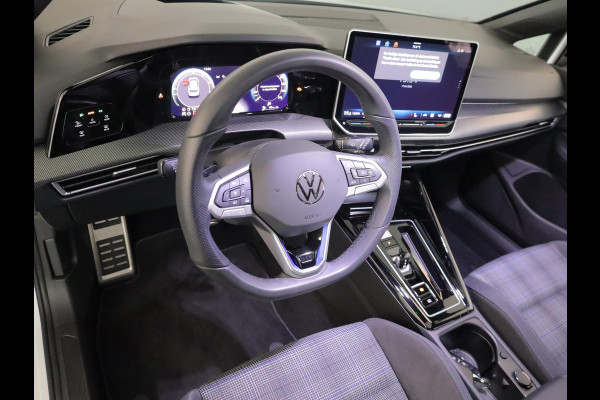 Volkswagen Golf 1.5 eHybrid GTE 272 PK DSG PHEV | Panorama dak | Head up Display | 18" LM velgen | 360 graden camera |
