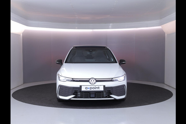 Volkswagen Golf 1.5 eHybrid GTE 272 PK DSG PHEV | Panorama dak | Head up Display | 18" LM velgen | 360 graden camera |