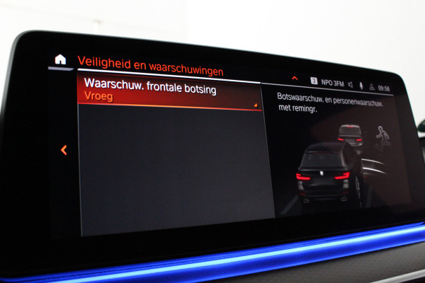 BMW 5 Serie Touring 530d xDrive M Sport > Pano.schuif/Head-up/19inch/Shadow-Line/Trekhaak