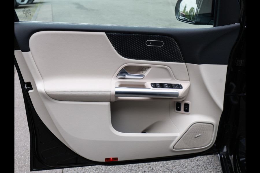 Mercedes-Benz B-Klasse 250 e Progressive ** LED HIGH, LEDER, PANO, TREKH, BURMESTER, VERW. ST, 17-inch LMV ** Ex MB-AG - UNFALLFREI ** ** INFORMEER OOK NAAR ONZE AANTREKKELIJKE FINANCIAL-LEASE TARIEVEN **