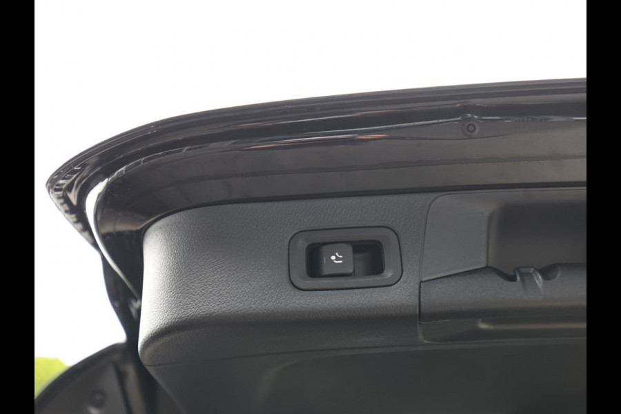 Mercedes-Benz B-Klasse 250 e Progressive ** LED HIGH, LEDER, PANO, TREKH, BURMESTER, VERW. ST, 17-inch LMV ** Ex MB-AG - UNFALLFREI ** ** INFORMEER OOK NAAR ONZE AANTREKKELIJKE FINANCIAL-LEASE TARIEVEN **