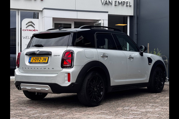 MINI Countryman 1.5 Cooper Chili | Pano | Trekhaak | NL-Auto | Leder | Harman Kardon | Stoelverwarming | HUD | Climate Control