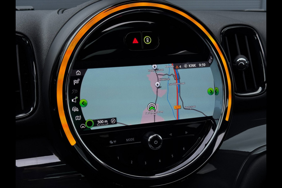 MINI Countryman 1.5 Cooper Chili | Pano | Trekhaak | NL-Auto | Leder | Harman Kardon | Stoelverwarming | HUD | Climate Control