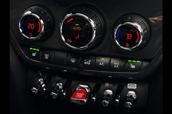 MINI Countryman 1.5 Cooper Chili | Pano | Trekhaak | NL-Auto | Leder | Harman Kardon | Stoelverwarming | HUD | Climate Control