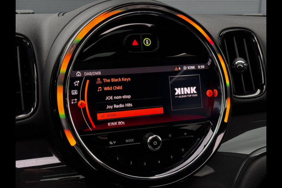 MINI Countryman 1.5 Cooper Chili | Pano | Trekhaak | NL-Auto | Leder | Harman Kardon | Stoelverwarming | HUD | Climate Control