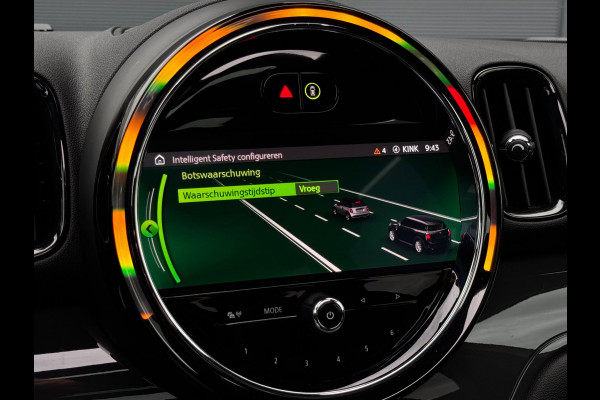 MINI Countryman 1.5 Cooper Chili | Pano | Trekhaak | NL-Auto | Leder | Harman Kardon | Stoelverwarming | HUD | Climate Control