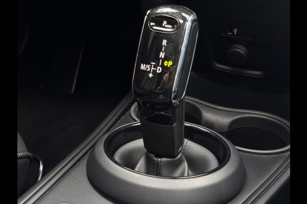MINI Countryman 1.5 Cooper Chili | Pano | Trekhaak | NL-Auto | Leder | Harman Kardon | Stoelverwarming | HUD | Climate Control
