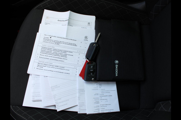 Škoda Karoq 1.0 TSI Clever Edition | APPLE CARPLAY / ANDROID AUTO | ACHTERUITRIJCAMERA | CRUISE CONTROL |