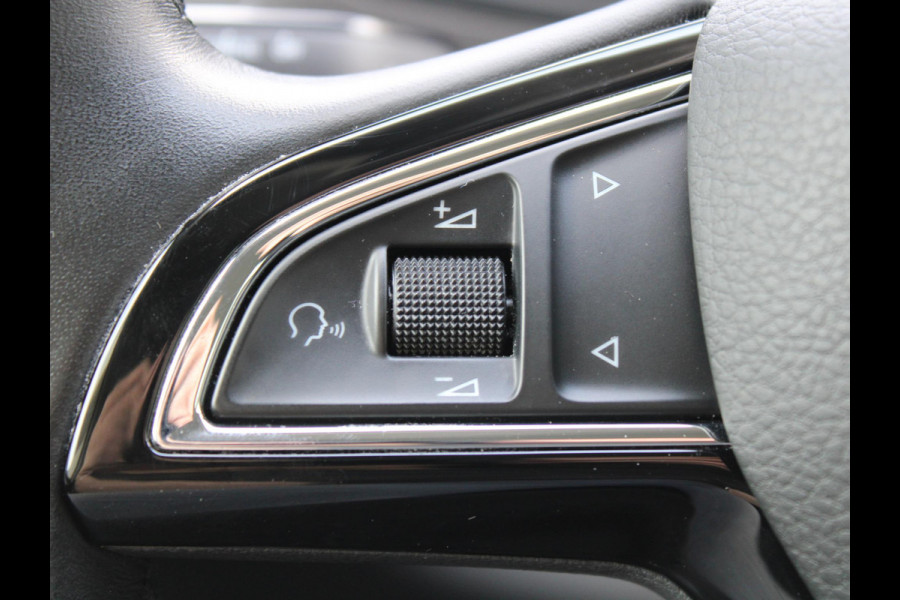 Škoda Karoq 1.0 TSI Clever Edition | APPLE CARPLAY / ANDROID AUTO | ACHTERUITRIJCAMERA | CRUISE CONTROL |