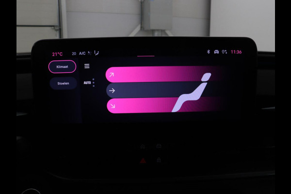 Fiat 600 1.2 Hybrid Urban | Stoelverwarming | 360 camera | | Stoelverwarming | 360 camera | Cruise control | Navigatie | Carplay | DAB | Climate control | Full LED | Park assist | Sfeerverlichting