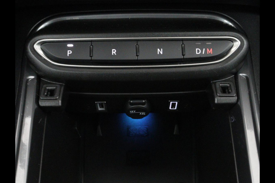 Fiat 600 1.2 Hybrid Urban | Stoelverwarming | 360 camera | | Stoelverwarming | 360 camera | Cruise control | Navigatie | Carplay | DAB | Climate control | Full LED | Park assist | Sfeerverlichting