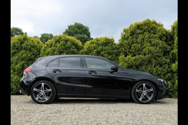 Mercedes-Benz A-Klasse 220 Launch Ed. Automaat * LED * Virt. Cockpit * Camera *