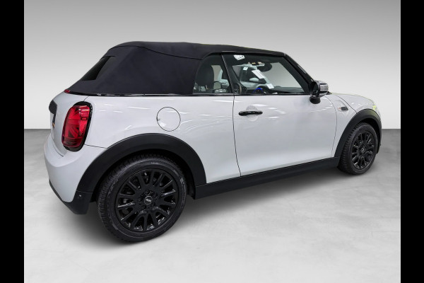 MINI Cabrio 1.5 CHILI BLACK-LINE 27DKM/V-COCKPIT/NAVI/LED/DAB/CARPLAY/ECC/PDC/CRUISE///