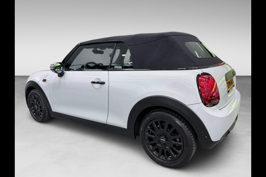 MINI Cabrio 1.5 CHILI BLACK-LINE 27DKM/V-COCKPIT/NAVI/LED/DAB/CARPLAY/ECC/PDC/CRUISE///
