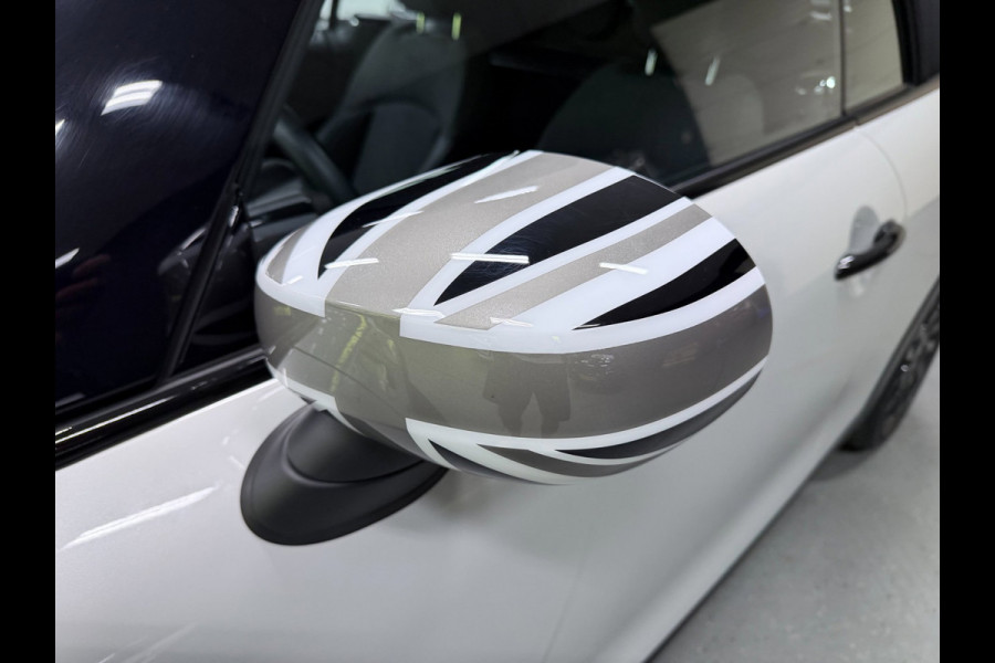 MINI Cabrio 1.5 CHILI BLACK-LINE 27DKM/V-COCKPIT/NAVI/LED/DAB/CARPLAY/ECC/PDC/CRUISE///