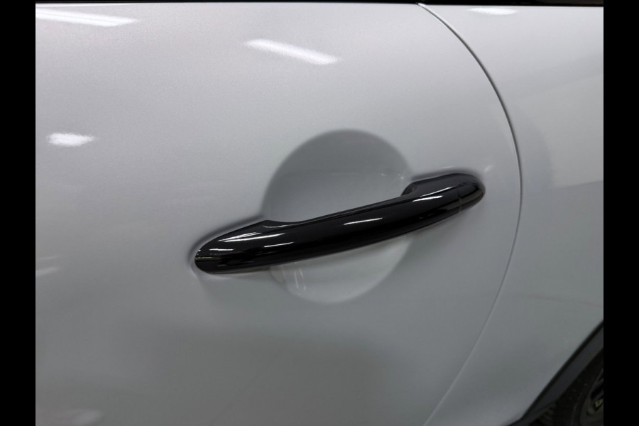 MINI Cabrio 1.5 CHILI BLACK-LINE 27DKM/V-COCKPIT/NAVI/LED/DAB/CARPLAY/ECC/PDC/CRUISE///