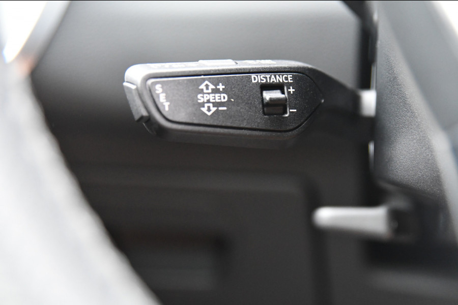 Audi A6 Avant 55 TFSI e quattro Competition S-Line, Pano, B&O, 360 3D, ACC, HUD, Memory, Trekhaak, Matrix!