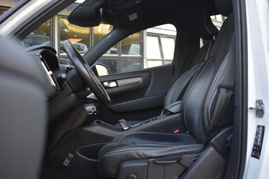 Volvo XC40 2.0 T4 R-Design Camera Pilot ACC Bliss Standkachel