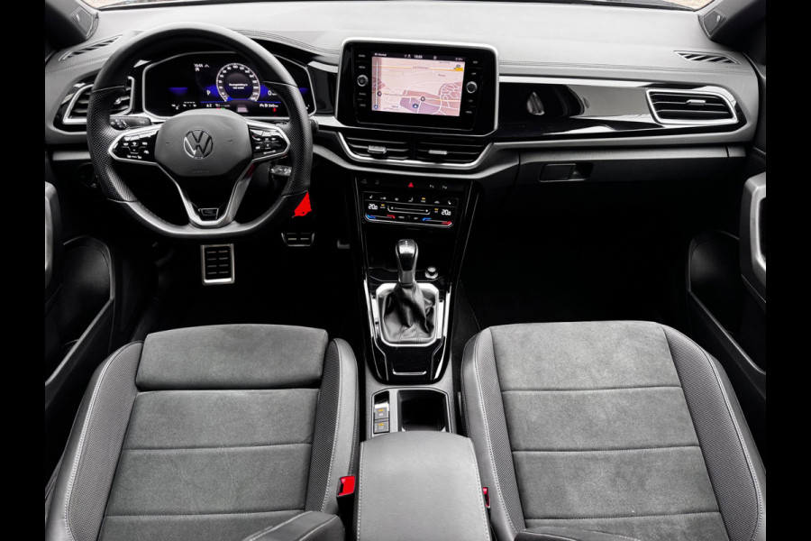 Volkswagen T-Roc 1.5 TSI R-Line | 150 PK | Trekhaak | IQ-Light | Camera | Stoelverwarming | Beats | PDC Rondom |