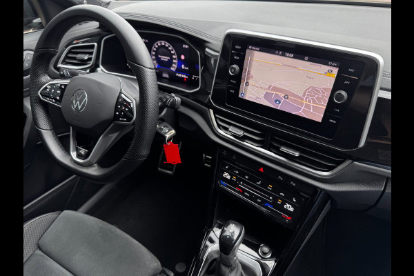 Volkswagen T-Roc 1.5 TSI R-Line | 150 PK | Trekhaak | IQ-Light | Camera | Stoelverwarming | Beats | PDC Rondom |