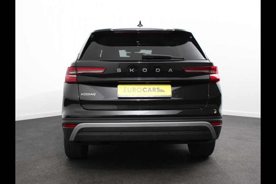 Škoda Kodiaq 1.5 TSI Automaat Selection 7p. Navigatie Apple Carplay Android Auto Parkeersensor achter Stoel- en stuurverwarming Ledverlichting