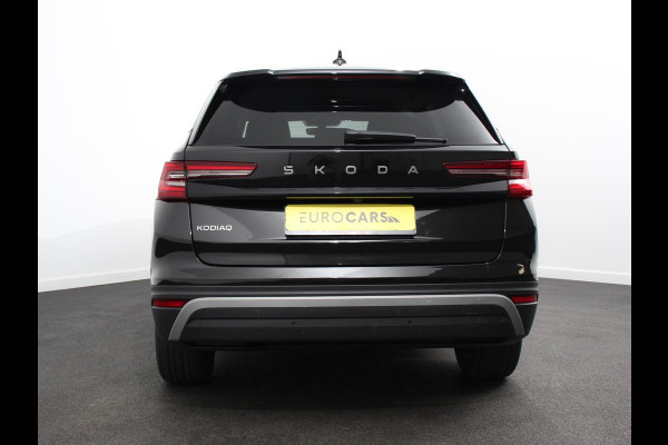Škoda Kodiaq 1.5 TSI Automaat Selection 7p. Navigatie Apple Carplay Android Auto Parkeersensor achter Stoel- en stuurverwarming Ledverlichting