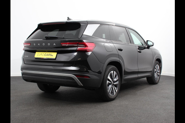 Škoda Kodiaq 1.5 TSI Automaat Selection 7p. Navigatie Apple Carplay Android Auto Parkeersensor achter Stoel- en stuurverwarming Ledverlichting
