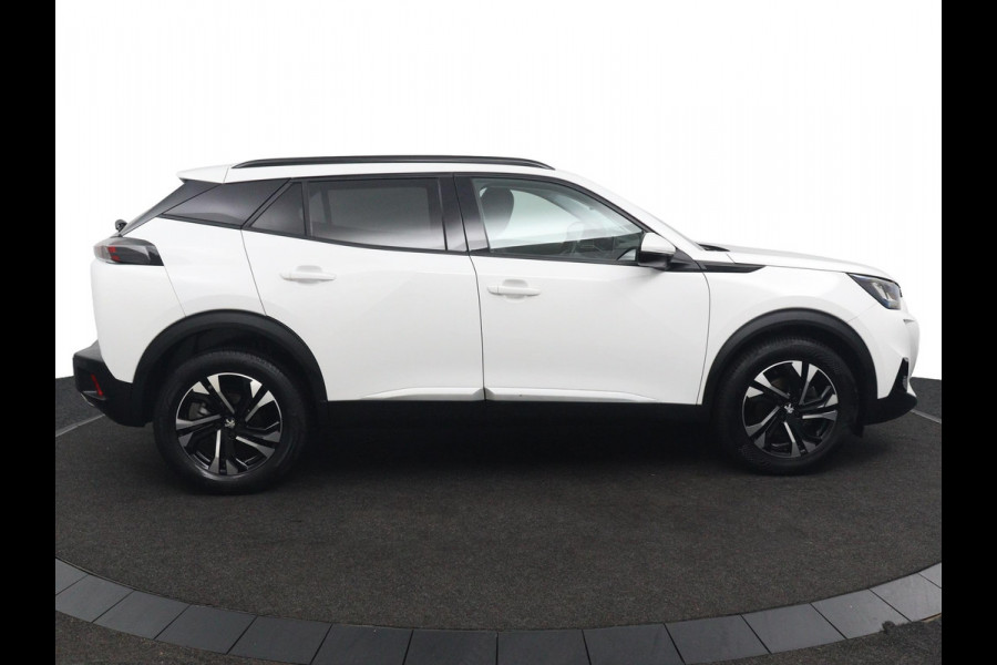 Peugeot 2008 1.2*130PK*NAVI*CAM*3D-COCKPIT*CARPLAY*KEYLESS*