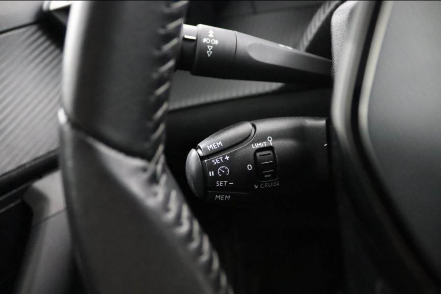 Peugeot 2008 1.2*130PK*NAVI*CAM*3D-COCKPIT*CARPLAY*KEYLESS*