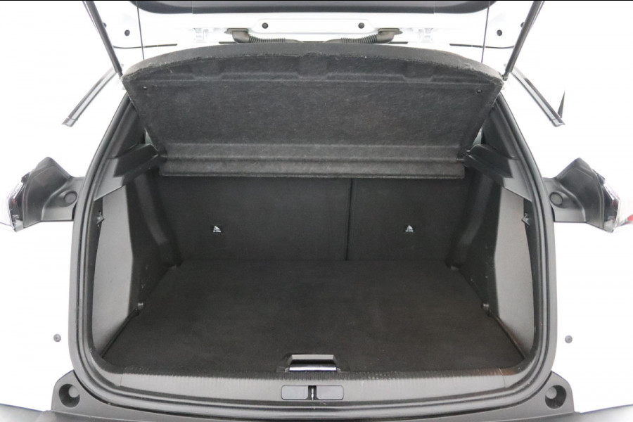 Peugeot 2008 1.2*130PK*NAVI*CAM*3D-COCKPIT*CARPLAY*KEYLESS*