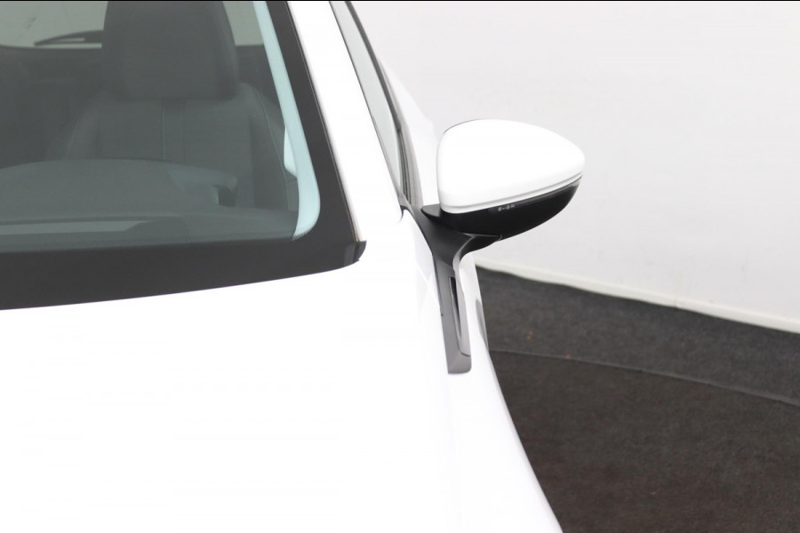 Peugeot 2008 1.2*130PK*NAVI*CAM*3D-COCKPIT*CARPLAY*KEYLESS*