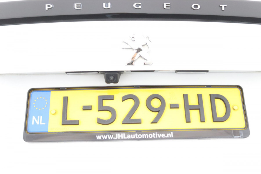 Peugeot 2008 1.2*130PK*NAVI*CAM*3D-COCKPIT*CARPLAY*KEYLESS*