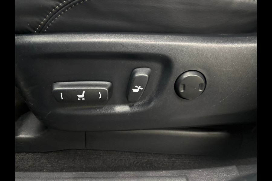 Toyota Land Cruiser 2.8 D-4D Professional 5p. Camera, Stoel koeling/Verwarming, Leder,