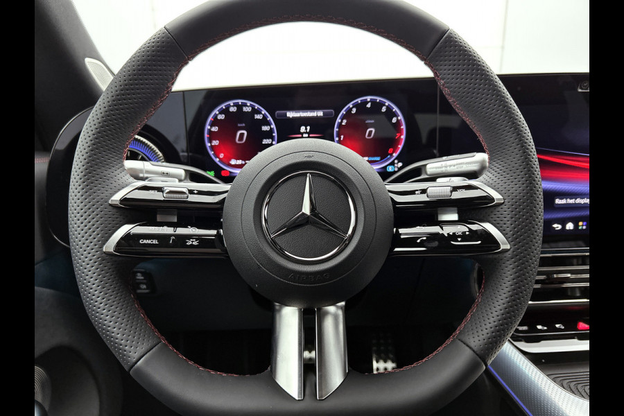 Mercedes-Benz CLA-Klasse 200 Business Solution AMG | Premium Plus pakket | Winterpakket | Nightpakket | Rijassistentiepakket | Sportstoelen | URBAN GUARD | 	Burmester 3D Surround Sound | Vast panoramadak |