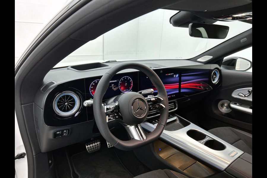 Mercedes-Benz CLA-Klasse 200 Business Solution AMG | Premium Plus pakket | Winterpakket | Nightpakket | Rijassistentiepakket | Sportstoelen | URBAN GUARD | 	Burmester 3D Surround Sound | Vast panoramadak |