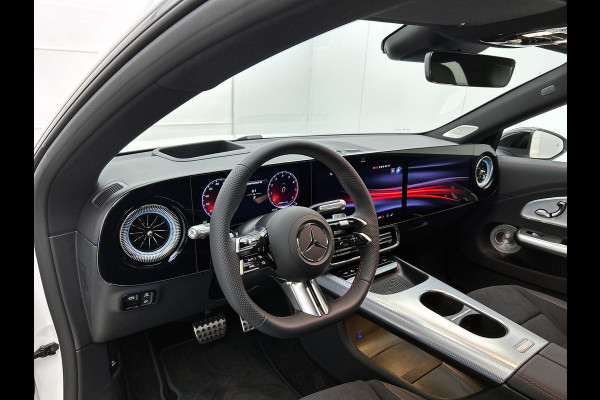 Mercedes-Benz CLA-Klasse 200 Business Solution AMG | Premium Plus pakket | Winterpakket | Nightpakket | Rijassistentiepakket | Sportstoelen | URBAN GUARD | 	Burmester 3D Surround Sound | Vast panoramadak |